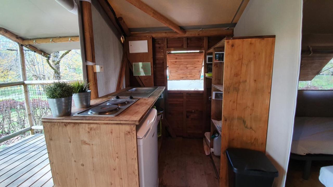 Camping Les Vernieres La Bourboule Sancy Kültér fotó